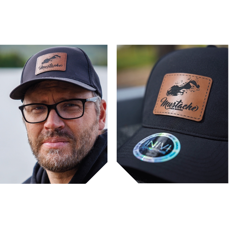 Mustache Pike Series Hoodie Size XL + Cap 3 Mustache Pike Series Hoodie Size XL + Cap